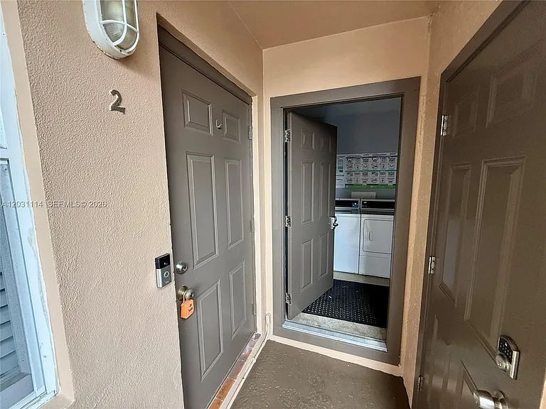 2917 Middle River Dr #2 — Photo 8