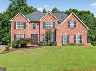 202 Prestwick Dr, Hoschton, GA 30548