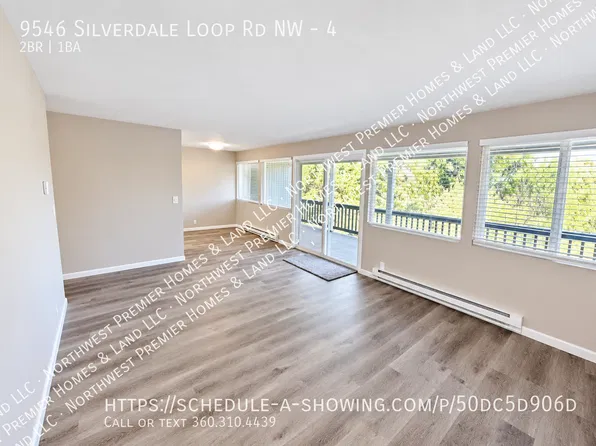 9546 Silverdale Loop Rd NW APT 4, Silverdale, WA 98383