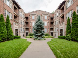 427 E Oakwood Blvd #439-51, Chicago, IL 60653