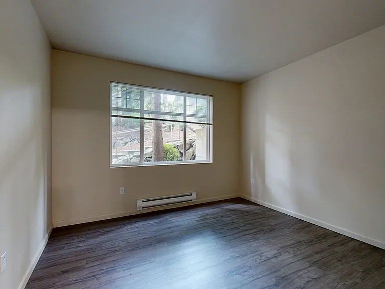 The Hawthorne Apartments — Photo 45