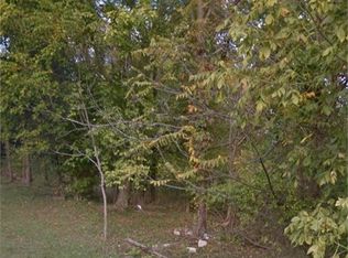 1504 10th St, Bedford, IN 47421