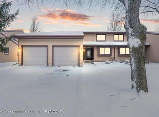 2011 E Provincial House Dr, Lansing, MI