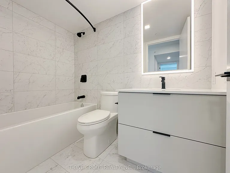 609 Sherbourne St #1804 — Photo 7
