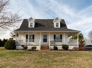 5956 Old Highway 48, Cunningham, TN 37052