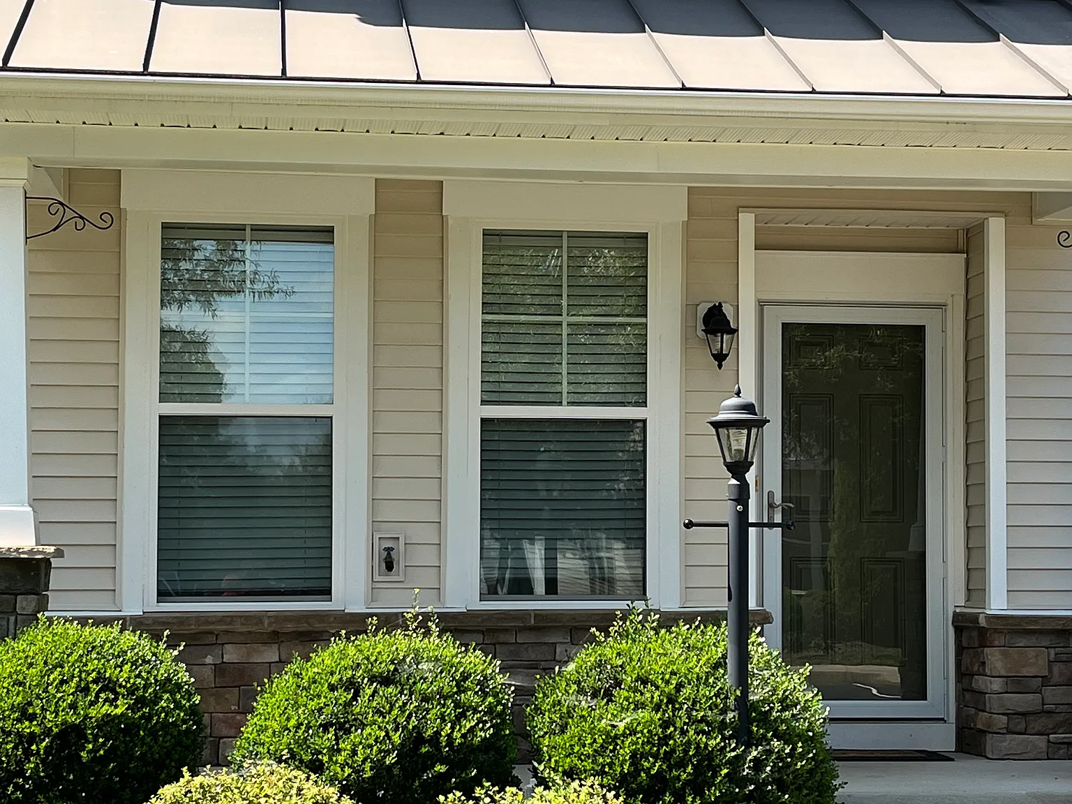 3 bed, 1520 sqft, $2,500 — Photo 1