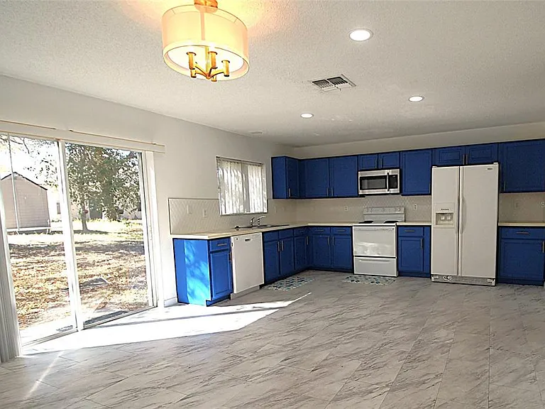1455 Blue Horizon Dr — Photo 4