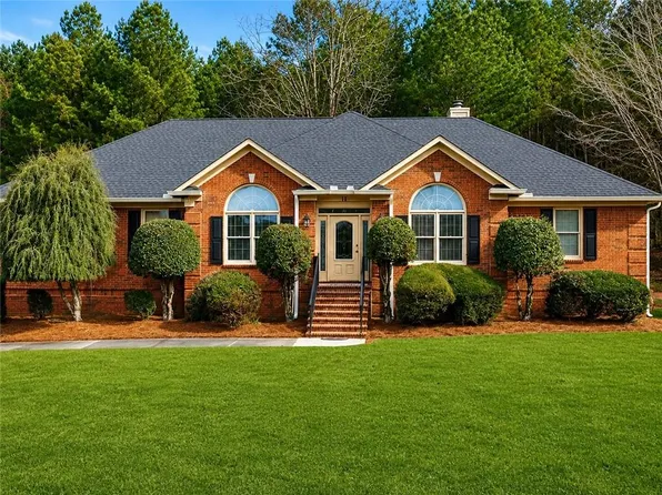 16 Club View Dr SE, Rome, GA 30161