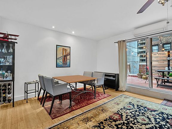 3rd image of 155 E 49th St #11CD