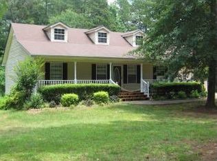 5 Stoneybrook Dr, Newnan, GA 30263