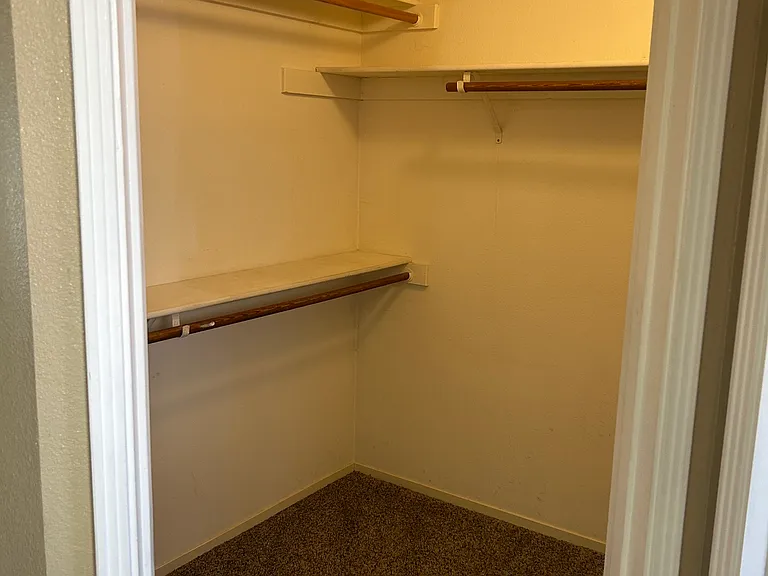 2813 Nora Ln — Photo 14