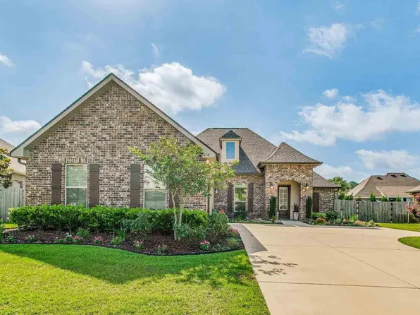 1458 Sabal Palm Dr, Gulf Breeze, FL 32563
