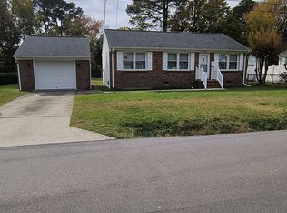 2822 Mark St, Chesapeake, VA 23324