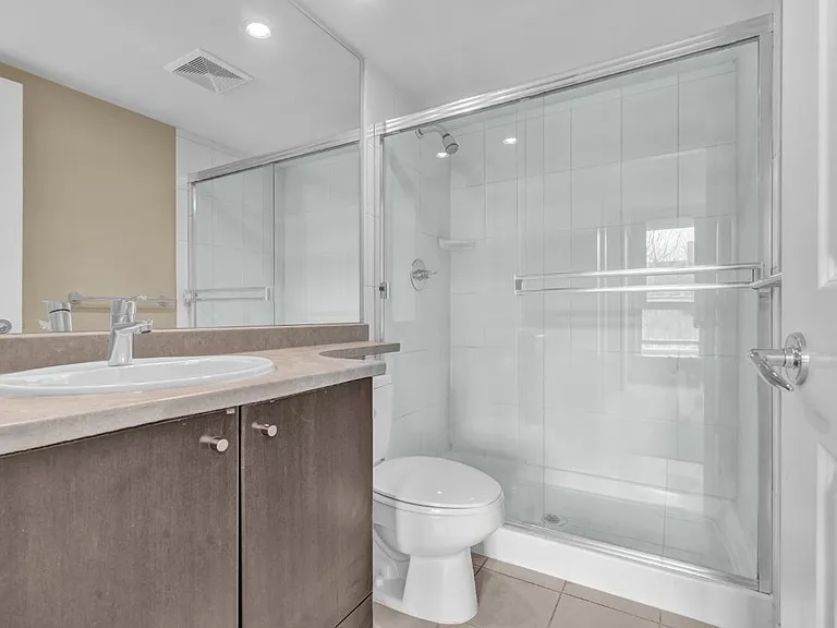 5088 Kwantlen St #3XX — Photo 16