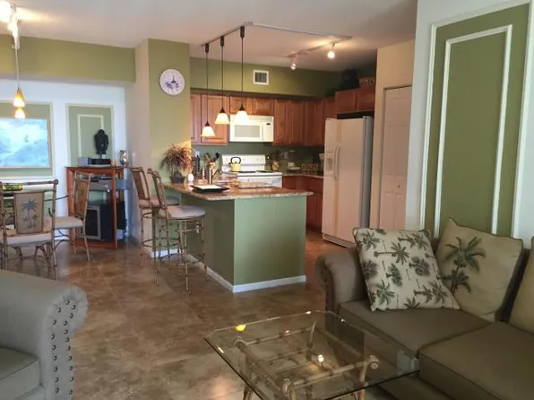 651 Okeechobee Blvd APT 903, West Palm Beach, FL 33401
