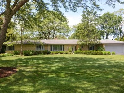 926 Lee Rd, Northbrook, IL, 60062