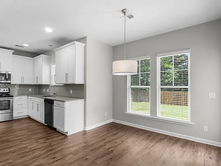 224 Willow Point Cir — Photo 11
