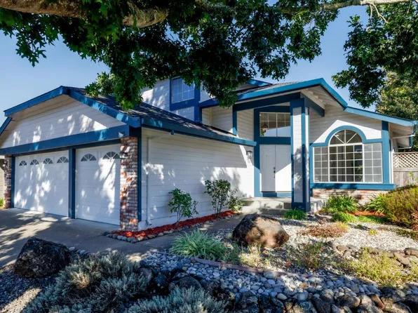1025 Hampshire Lane, Windsor, CA 95492