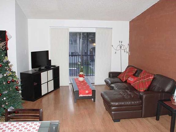 5th image of 20741 NE 4th Ct APT 205