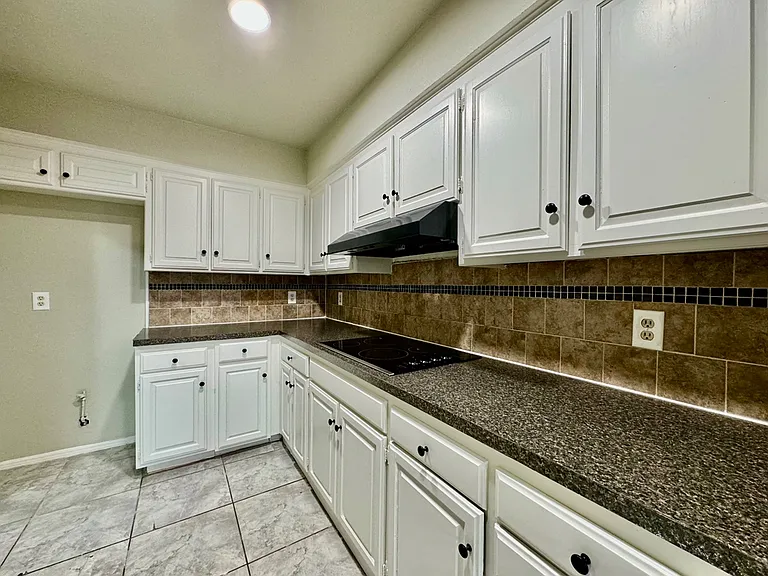 1820 Three Stars Rd — Photo 10