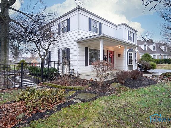 2nd image of 21 Herrick Ct