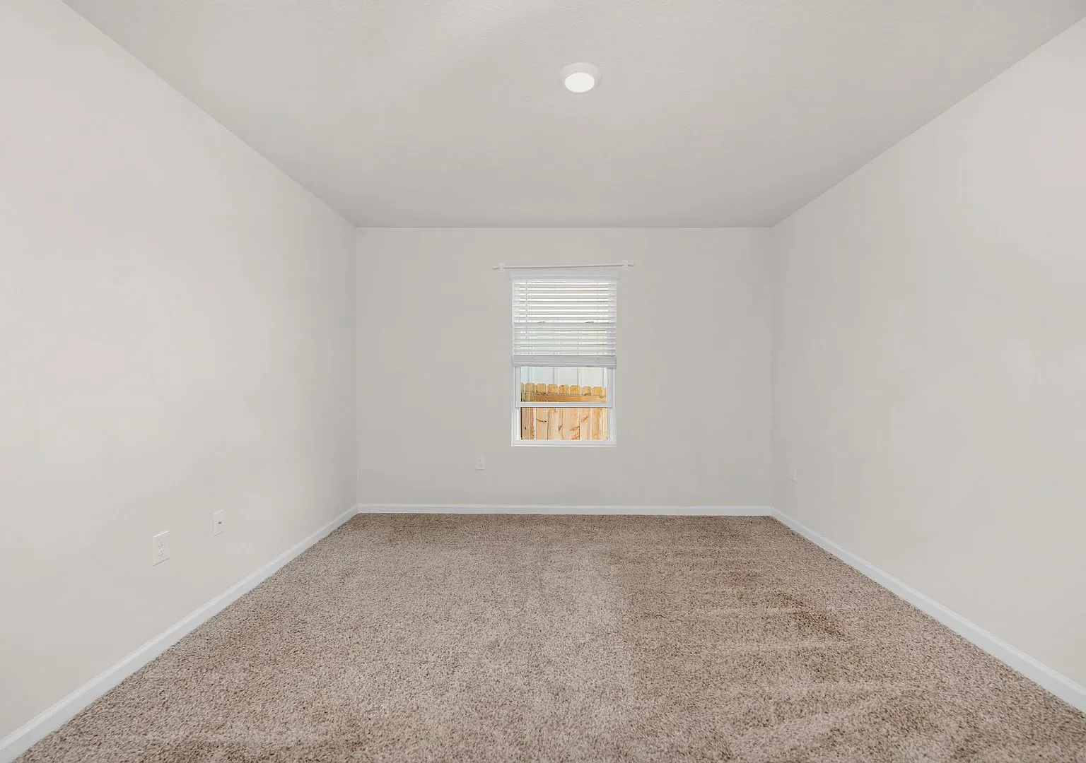Move-In Ready Guest Room in Fallschase | Furnished Common Areas — Photo 4