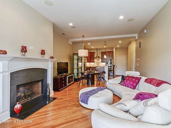 5th image of 2921 N Lincoln Ave #302