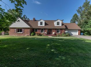 4540 W Herbison Rd, Dewitt, MI 48820