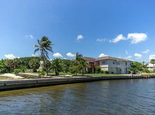 82 N Sewalls Point Rd, Sewalls Pt, FL 34996