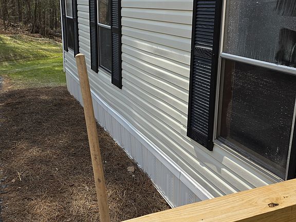 2nd image of 441 Wise Acres Rd #1