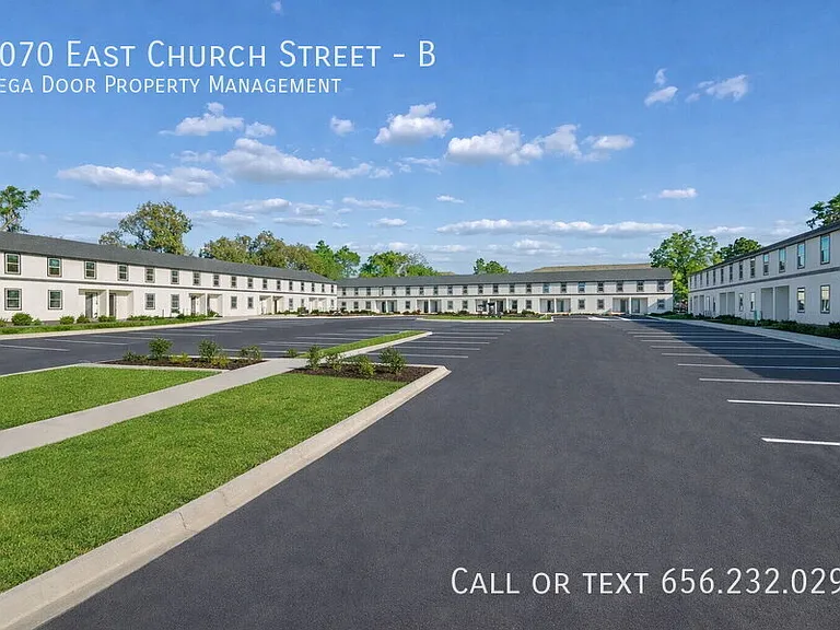 1070 E Church St #B — Photo 25