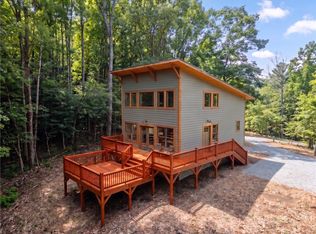 240 Galax Cir, Blowing Rock, NC 28605