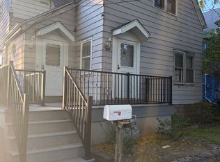 514 87th St #2, Niagara Falls, NY 14304