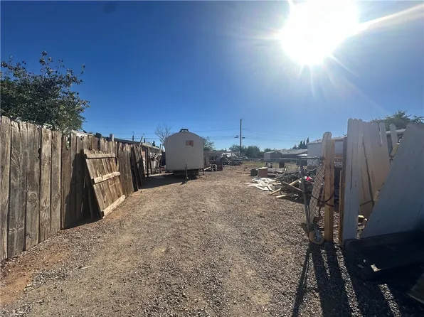 2420 E Lass Ave, Kingman, AZ 86409