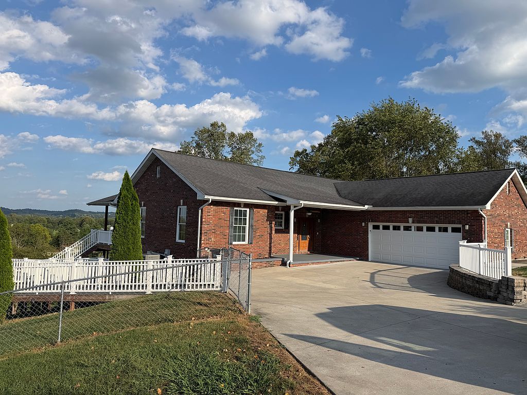 7474 Canterbury Rd - Property Image