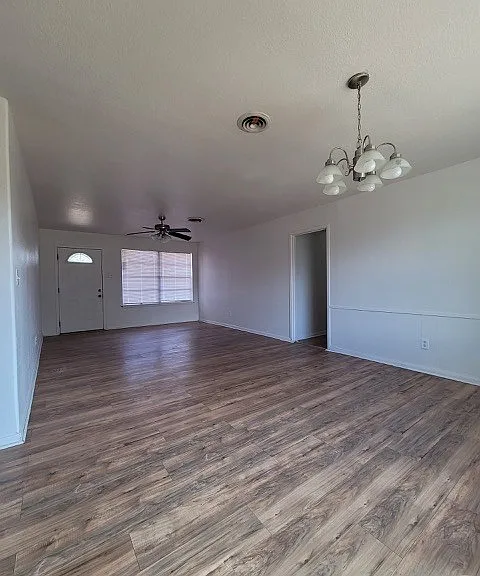 4249 Redbud Ave — Photo 4