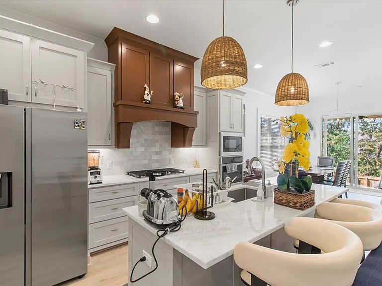 45 Saffron Cir — Photo 4