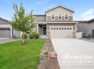1813 Paley Dr, Windsor, CO 80550