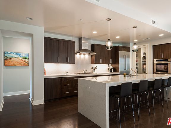 3rd image of 12650 Sandhill Ln #1