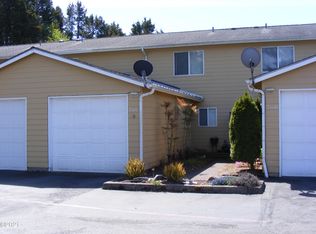 76 NW 33rd Pl UNIT C, Newport, OR