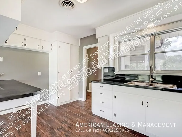 180 Sparrow Way — Photo 15