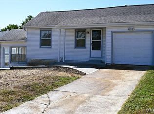 9510 Lydell Dr, Saint Louis, MO 63123