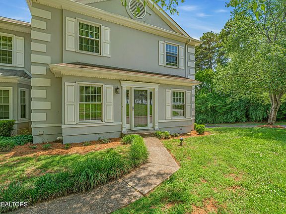 3rd image of 8839 Ashton Ct