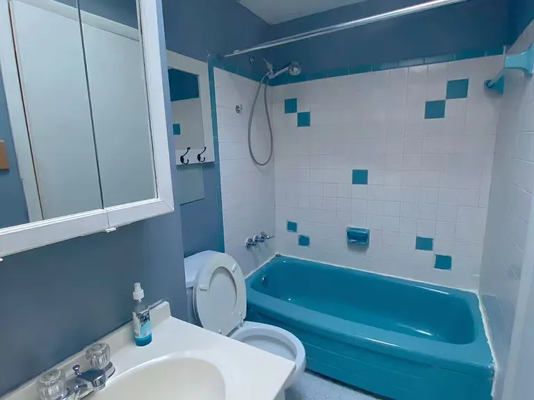 2867 Walnut Hill St — Photo 3
