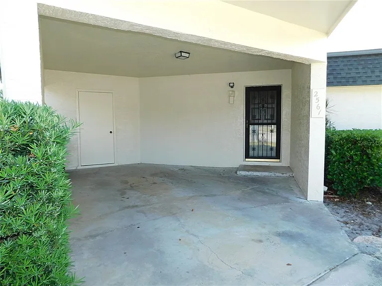 2561 Forest Run Ct — Photo 13