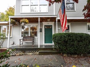 22 Leo St, Manchester, NH 03103