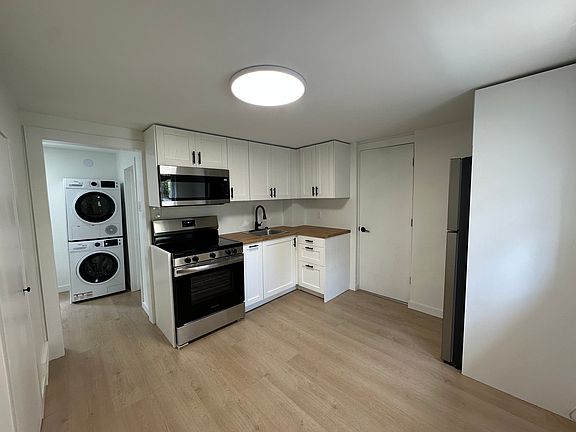 3rd image of 11 Luxton Ave #A
