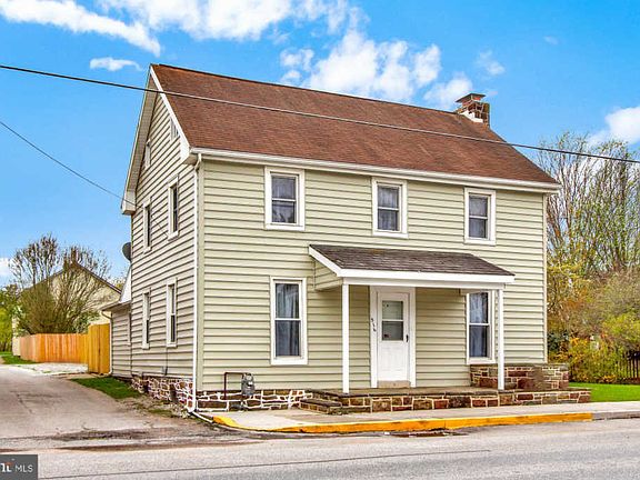 2nd image of 516 W King St
