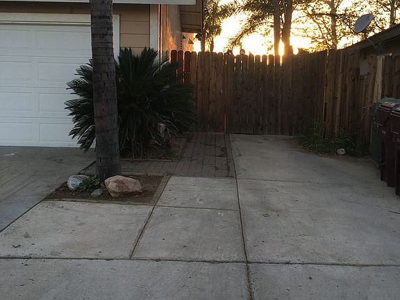 2nd image of 15461 Fugate Ct