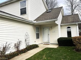 339 Westberry Cir, Tallmadge, OH